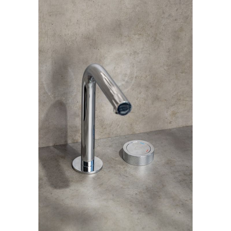 Смеситель для раковины BOHEME TECH 158-CR автоматический на 2 отв. хром