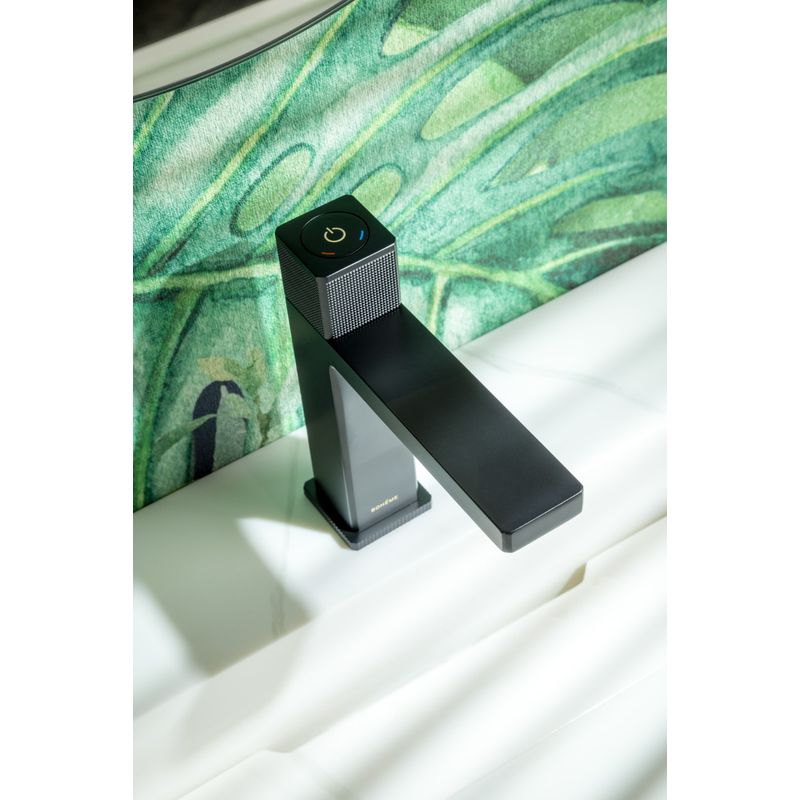 Смеситель для раковины BOHEME Uno 159-B автоматический Black