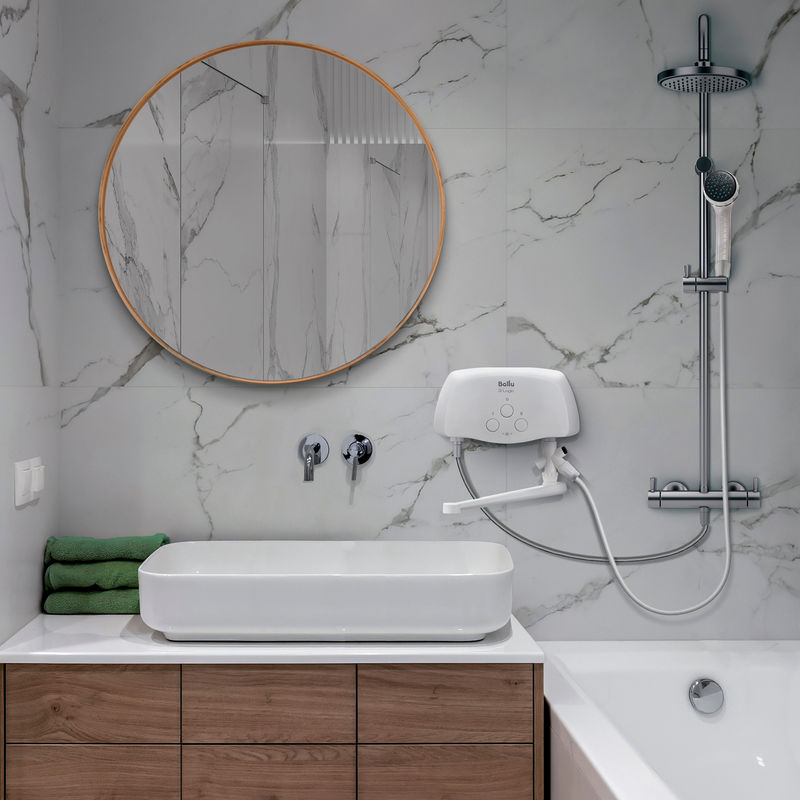 Водонагреватель проточный Ballu 3-logic TS (6,5 kW) - кран+душ