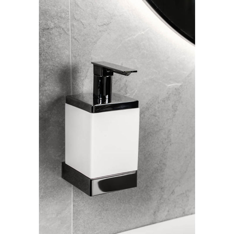 Дозатор для жидкого мыла BOHEME Qubic 10727-SGM Shine Gun Metal