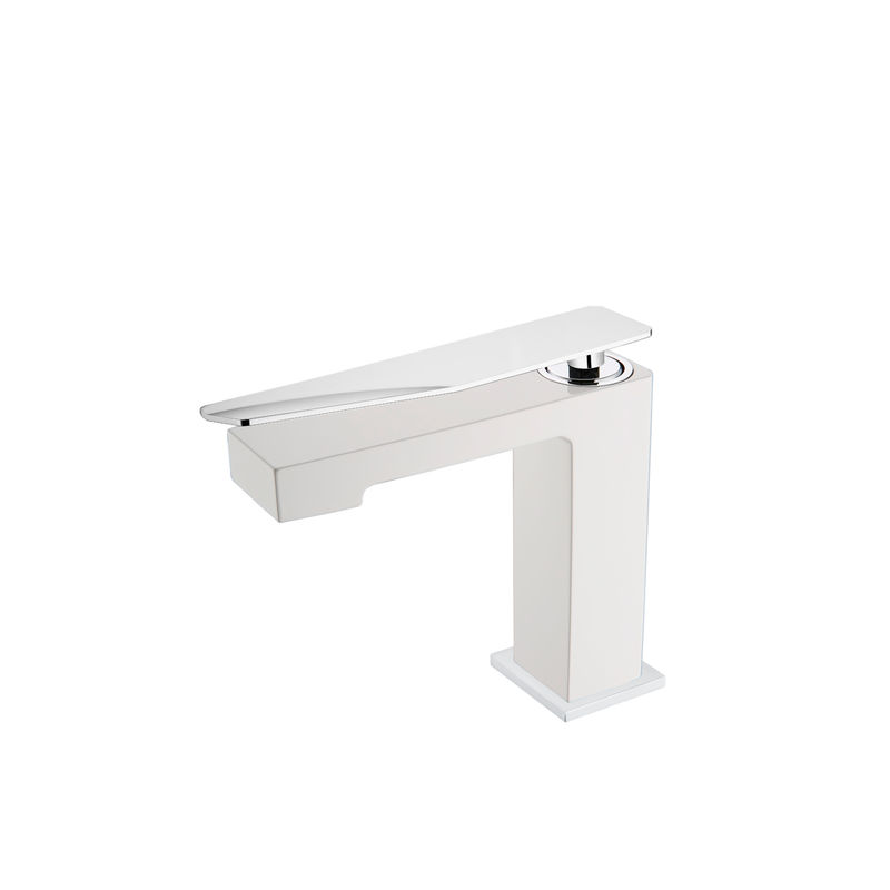 Смеситель для раковины BOHEME Q 141-WCR.2 WhiteChrome.2