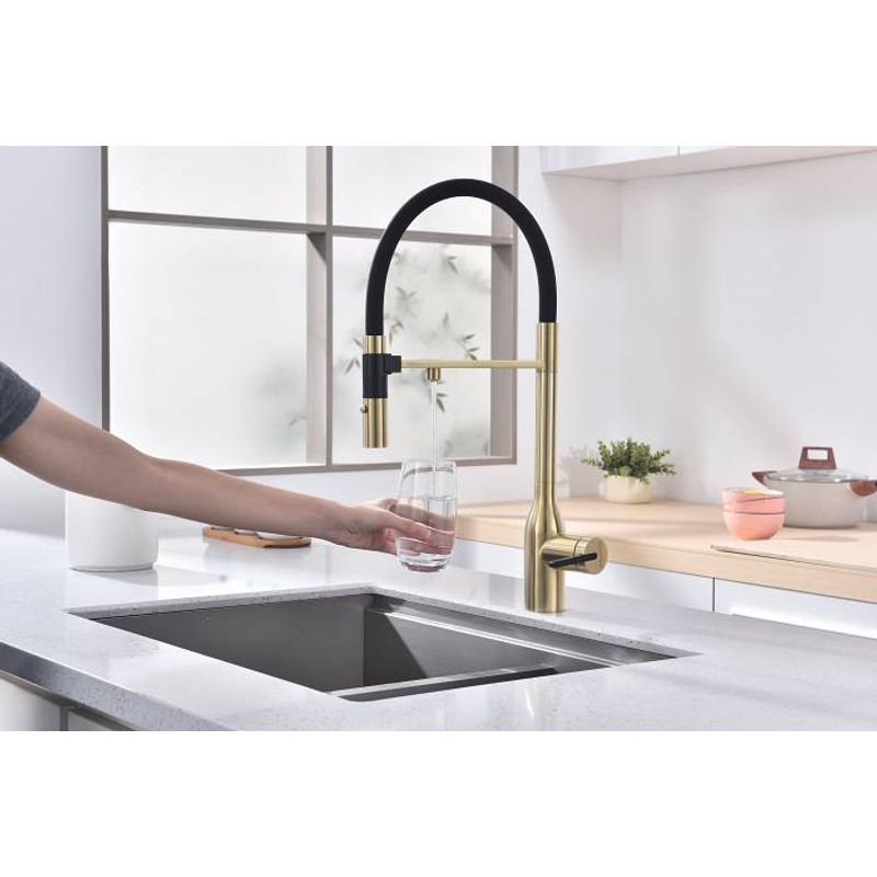 Смеситель для кухни Paulmark Magneto One Ma213188-SBG светлое брашированное золото