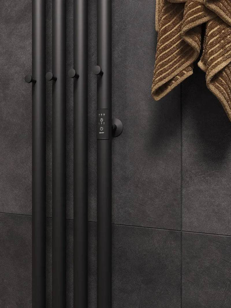 Маргроид Ferrum Inaro 4 СНШ 150*6*18 Черный матовый, скрытого монтажа, таймер справа (8 крючков)
