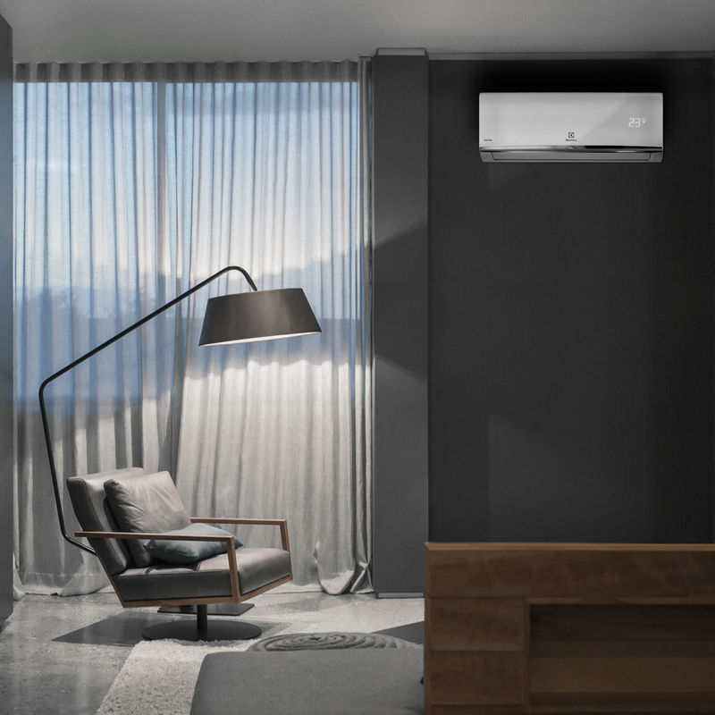 Кондиционер Electrolux Smartline EACS-12HSM/N8_V2