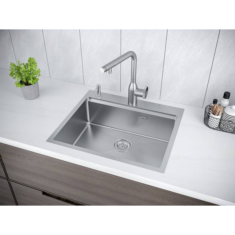 Кухонная мойка из нержавеющей стали Paulmark Kroner-Pro 59 PM705951-BS брашированная нержавеющая сталь 590х510 мм