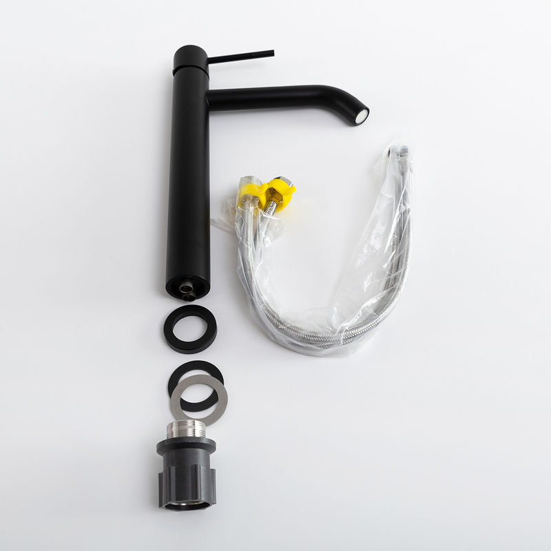 Смеситель для раковины Cezares RELAX-LC1-NOP-W0 однорычажный без донного клапана (черный матовый)