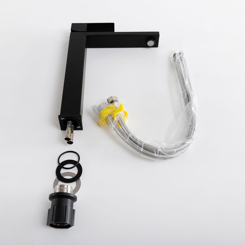 Смеситель для раковины Cezares SLIDER-LC-NOP-W0 однорычажный без донного клапана (черный матовый)