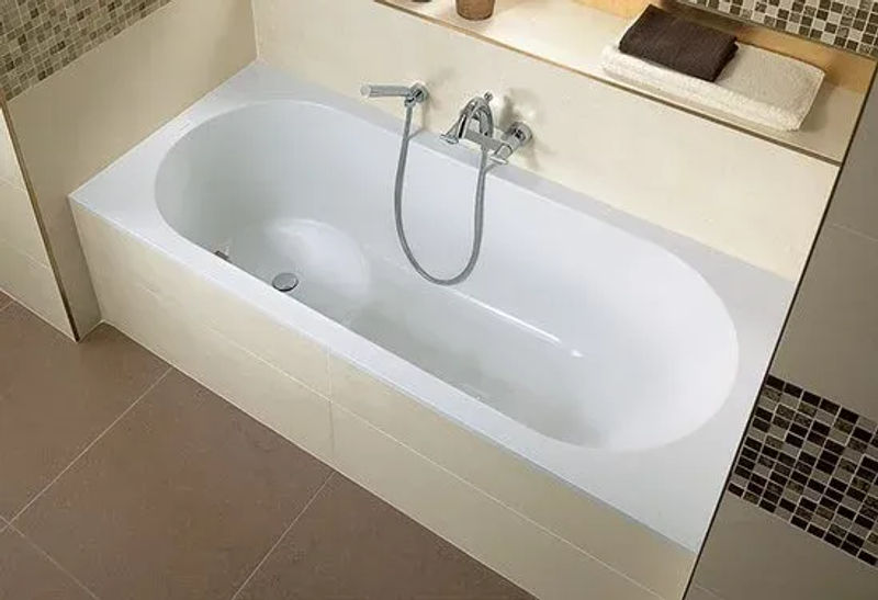 Ванна квариловая Villeroy&Boch Oberon 170x75, с ножками, без отв перелива, белая, UBQ170OBE2V-01