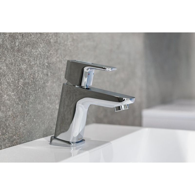 Смеситель для раковины Ravak TD 011.00 с донным клапаном 140 мм X070063